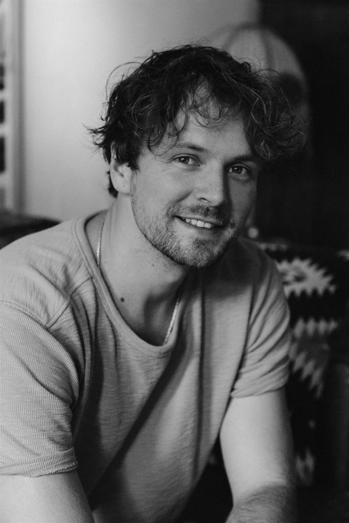 Schwarz-Weiß Portrait von Justus