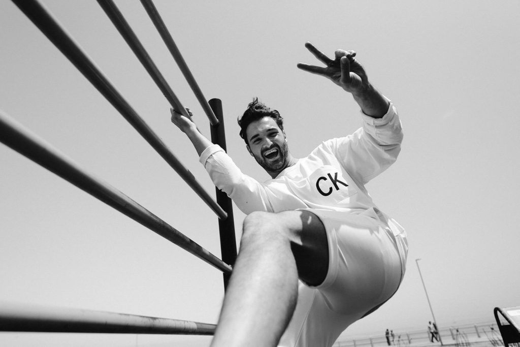 hannes thun_schwarz-weiß lifestyle calvin klein model